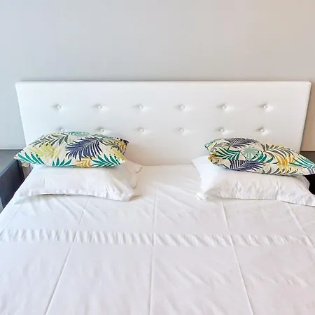 Sunny By Alz * Năvodari