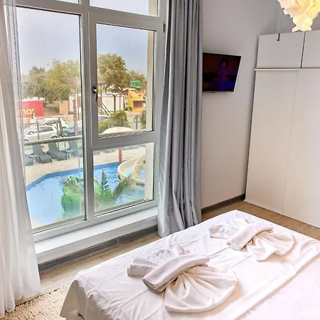 아파트 Sunny By Alz Năvodari