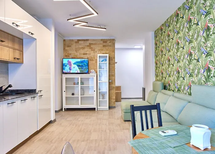 Sunny By Alz Apartman Năvodari