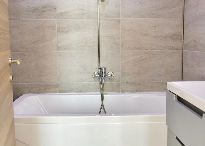 Sunny By Alz Apartman Năvodari