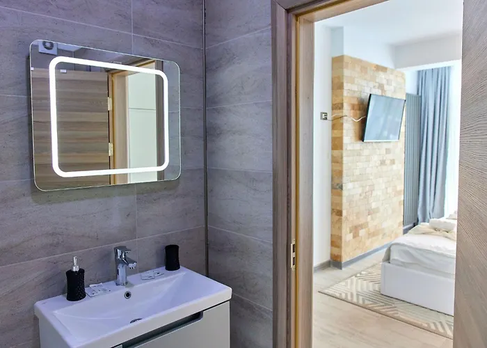 Sunny By Alz Apartman