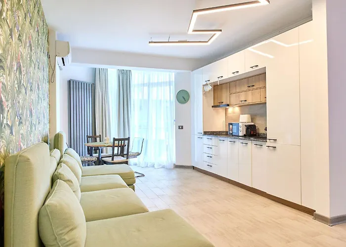 Apartman Sunny By Alz Năvodari